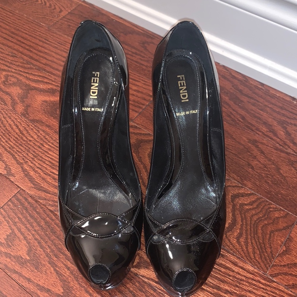 Fendi Black Pumps
